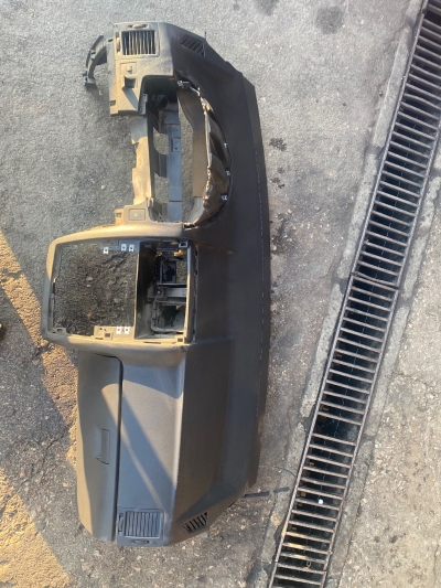 Getz yeni model sıfır orjinal göğüs-torpido